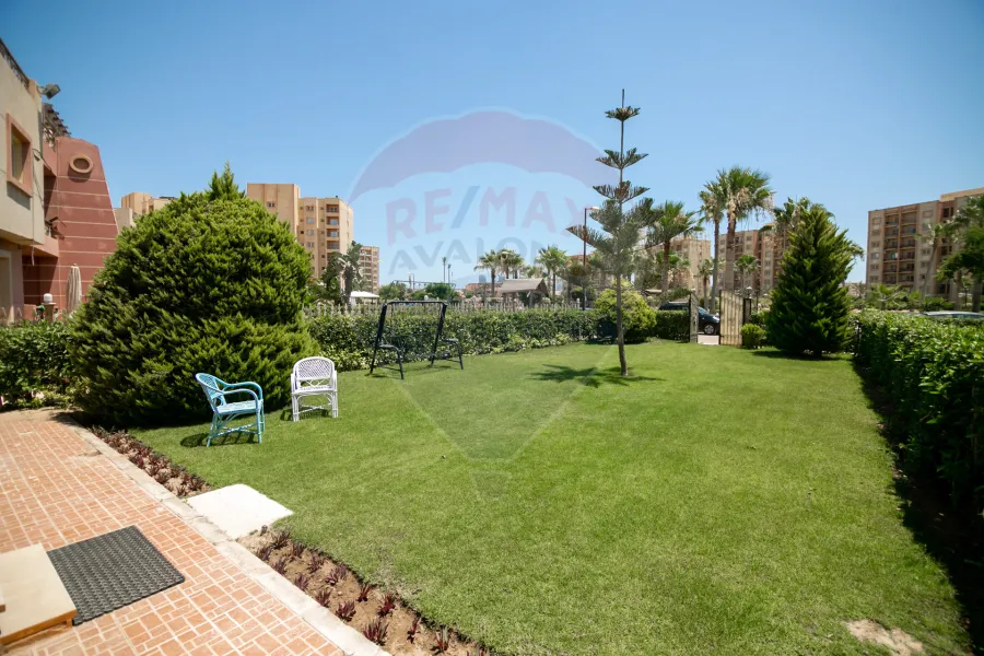 Stand Alone villa for sale (Marseilia Land) 460 m