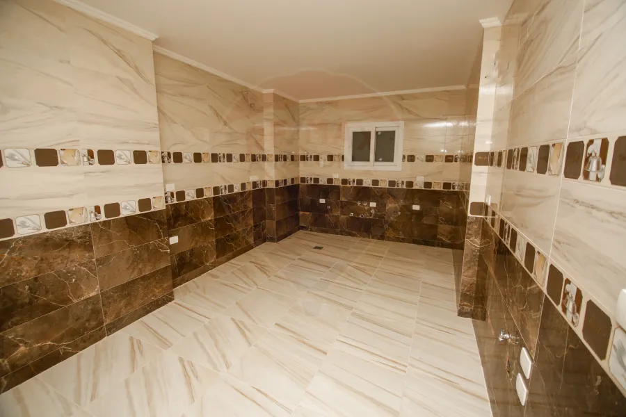 Apartment for sale 340m Stanly (Directly on the sea- brand building)