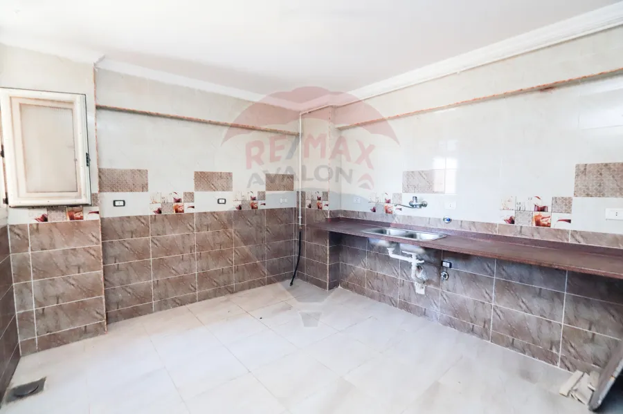 Apartment For Sale 140 m Zezenia ( Behind Elec Company - Steps From Abo Qer St.)