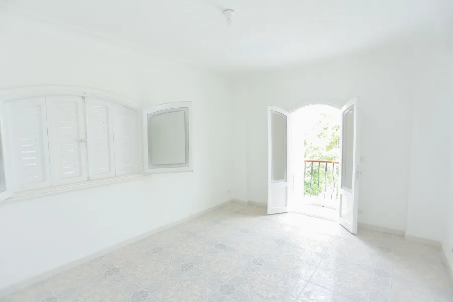 فيلا مستقلة للبيع 1435م كينج مريوط  (ش قرطبة)