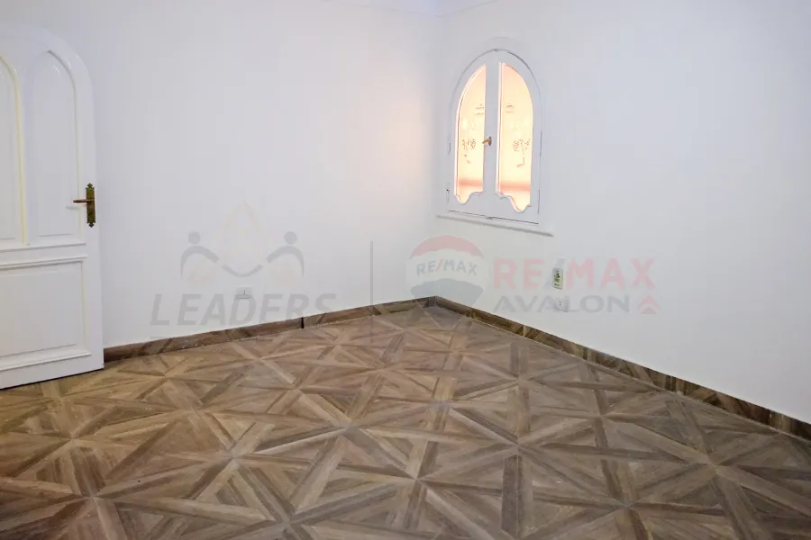 Apartment for sale 180 m Kafr Abdo (off Abu Qir St.)