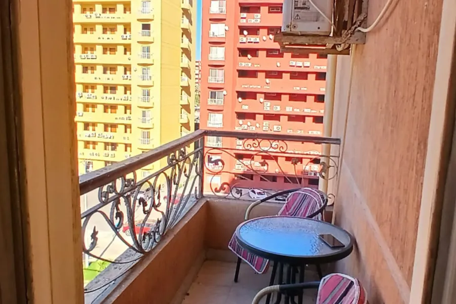 شالية مفروش للبيع (مارسيليا لاند) 145 م