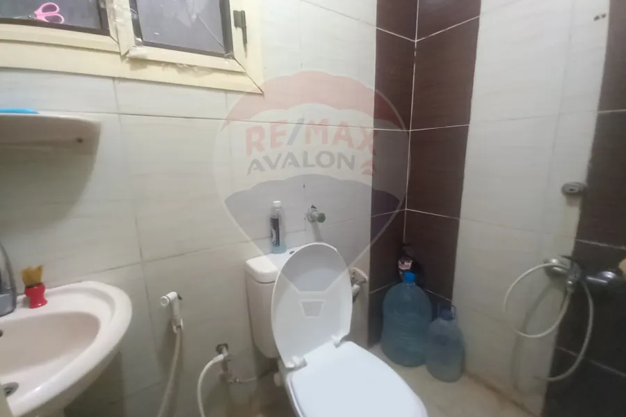 شقة للبيع 145 م المندرة (ش وردة اليازجي)