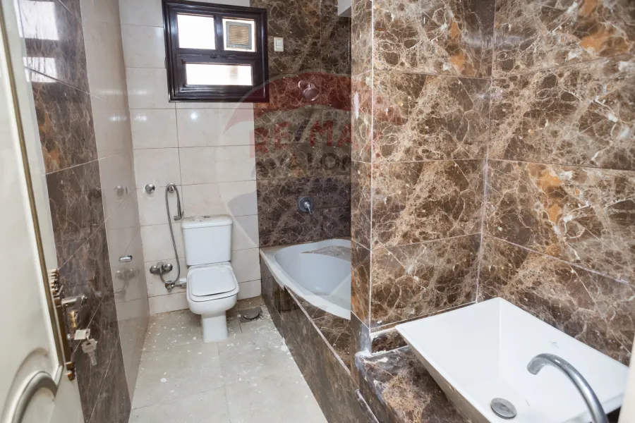 فيلا للبيع 600 م كينج مريوط (الواحة الخضراء)