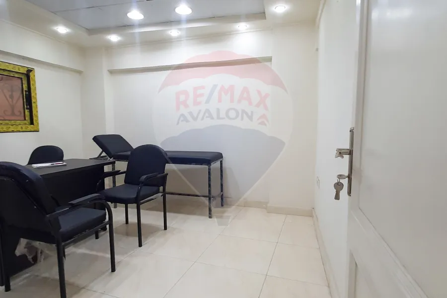 Medical center for rent 450 m Al-Hanoville (Alexandria Matrouh Road)
