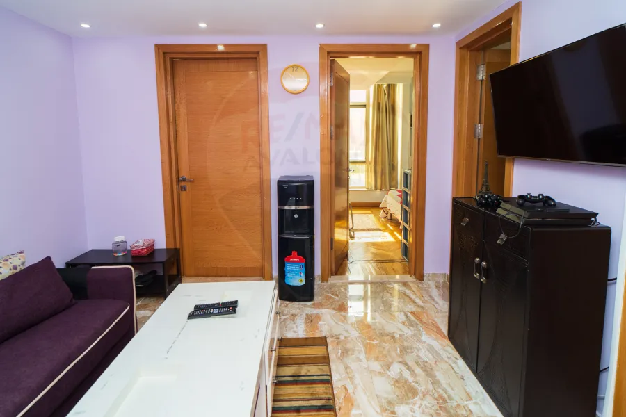 شقة للبيع 230 م سموحة بتسهيلات في السداد (أبراج دلتا لايف - ش ألبرت الأول)