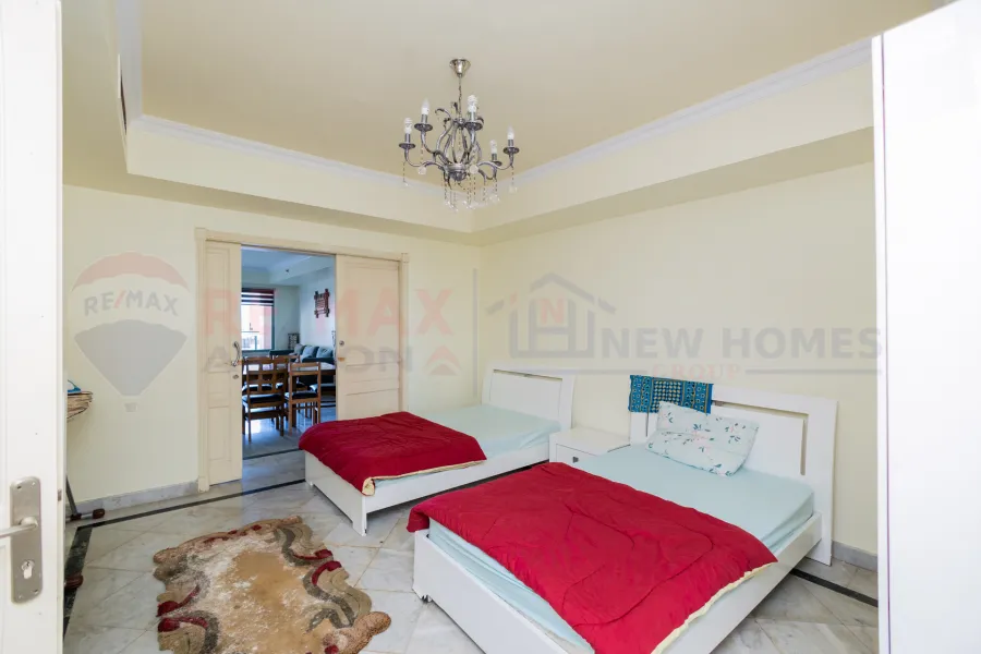 شقة للبيع 298 م سان ستيفانو (الفور سيزون)