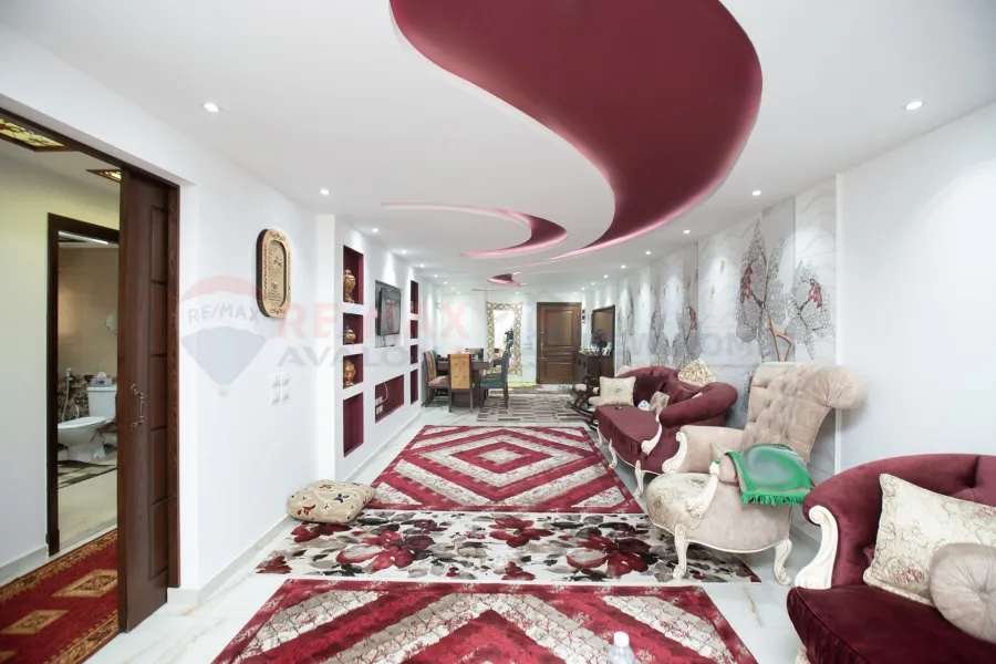 شقة  للبيع 195 م  السيوف (كومباوند سيتى لايت)