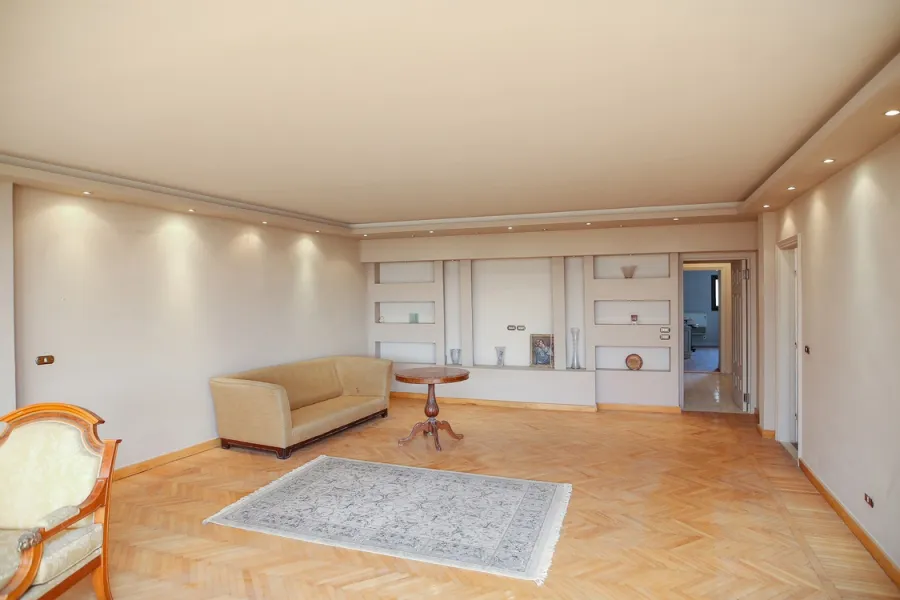 Apartment for rent 300m Kafr Abdou (El-Asmailia St.)