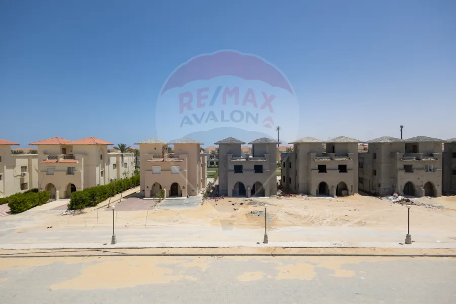 فيلا توين هاوس للبيع سيدي عبد الرحمن (كومباوند ستيلا هايتس) 260 م