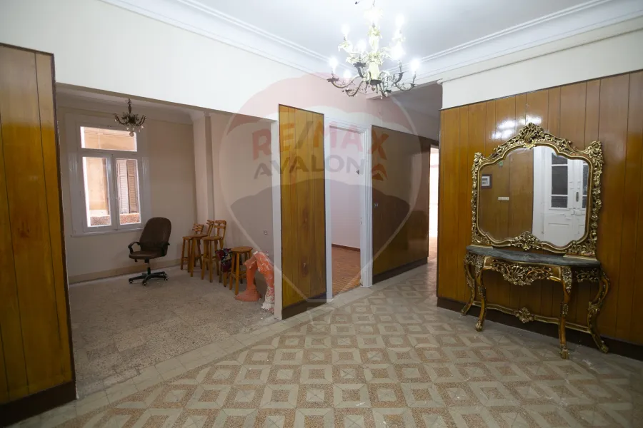 Apartment for sale 140 m Sporting (Omar Lotfy St.)