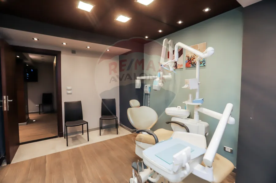Dental Clinic for sale 105 m Sidi Gaber (El Horeya st.)