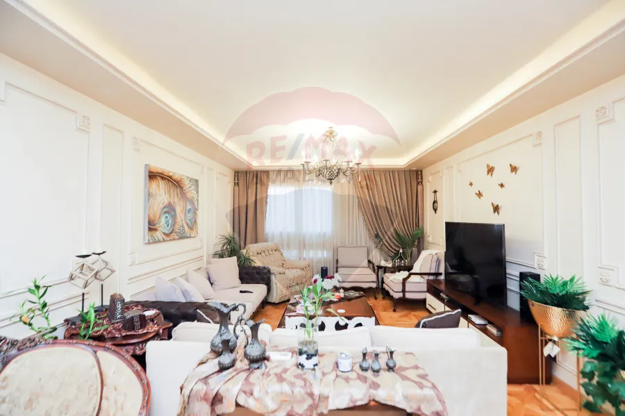 Apartment for sale 230 m Louran (Abo Qeer St.)