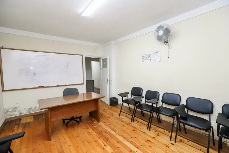 Residential or Administrative Property For Sale 240m Moustafa Kamel