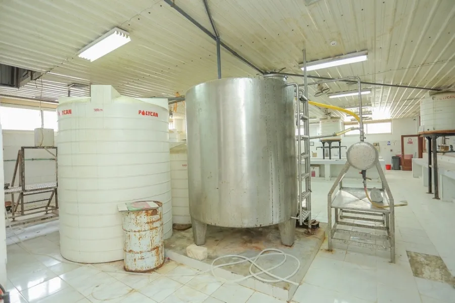 Factory for Rent 3000m Borj El Arab(4th Industrial zone )