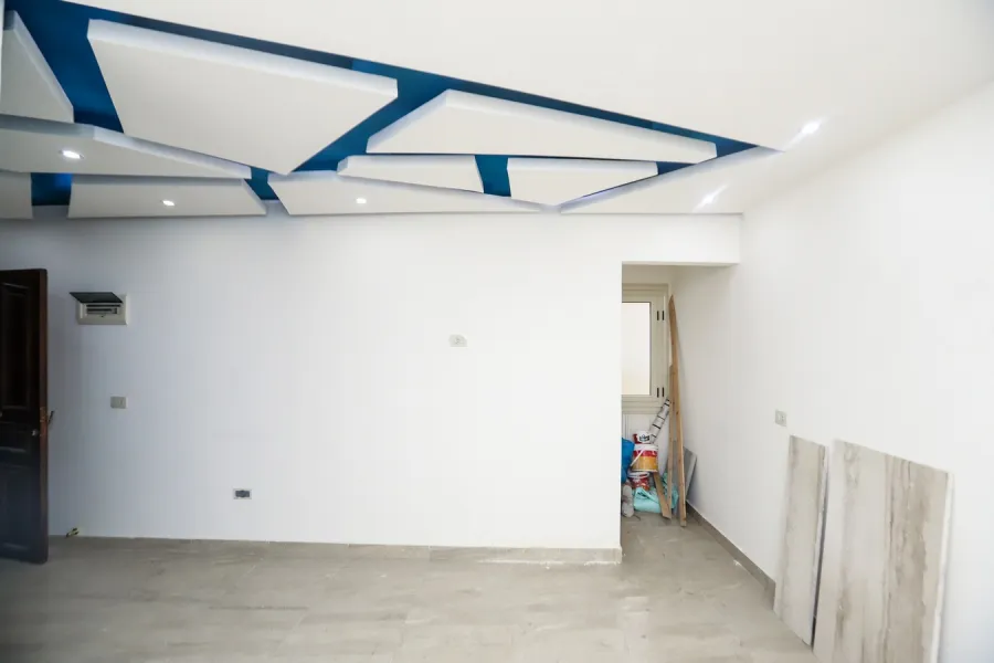 عيادة طبية للبيع 72م سموحة (ش زكي رجب - داخل مجمع طبي)