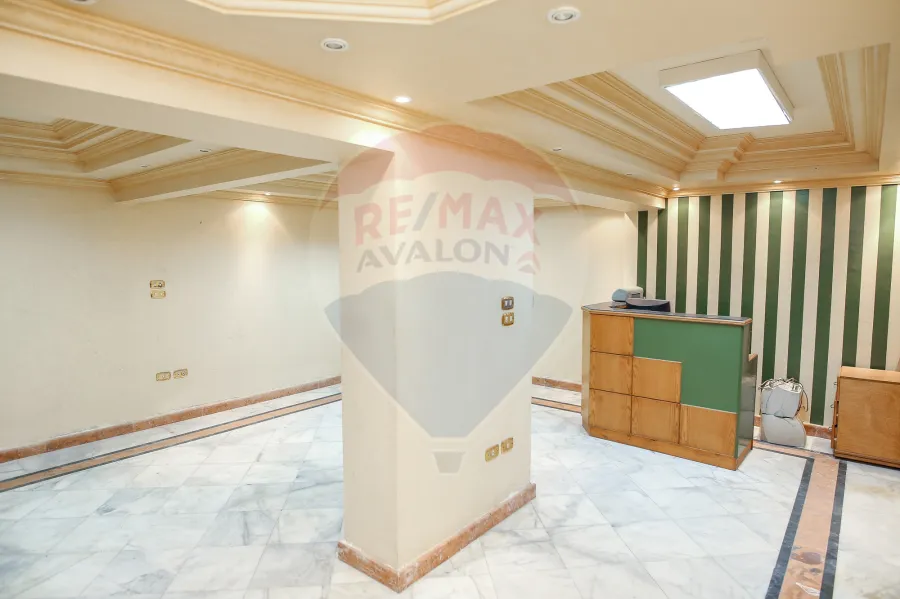 Administrative Unit For Rent 200 m Sidi Bishr (Num.1 From Esawy St.)