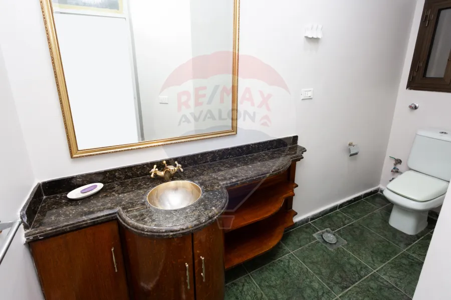 Apartment for sale 290 m Roshdy (directly on the sea)