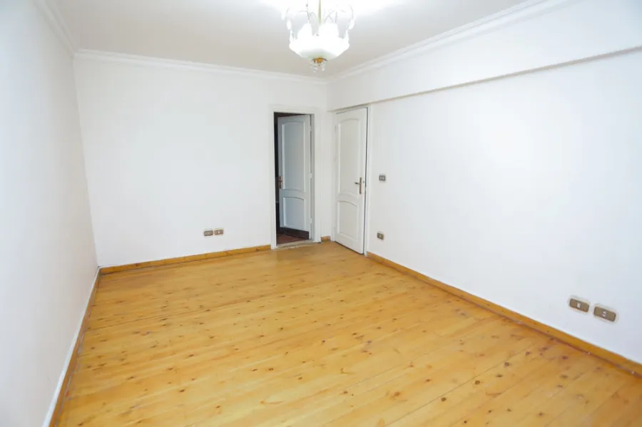 Apartment For Sale 175m Smouha