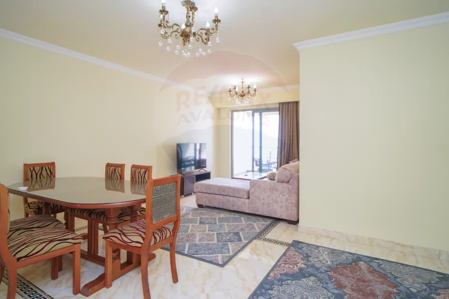 Furnished apartment for rent 136 m San Stefano (Four Season)