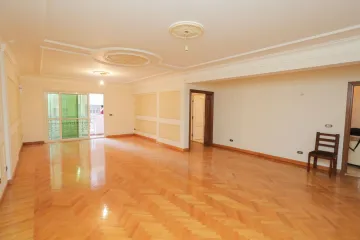 شقة للبيع 217م سان ستفانو