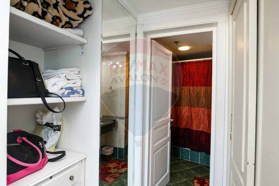 شقة للإيجار المفروش 136 م سان ستيفانو (الفورسيزونز)