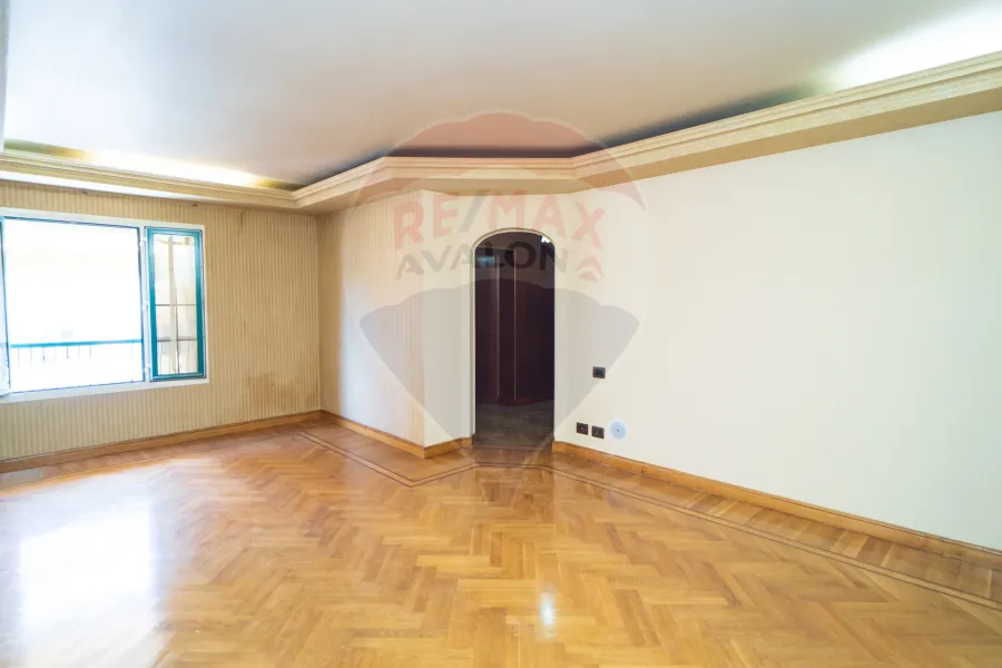 Duplex apartment for sale 370 m Smouha (Mostafa Kamel St.)