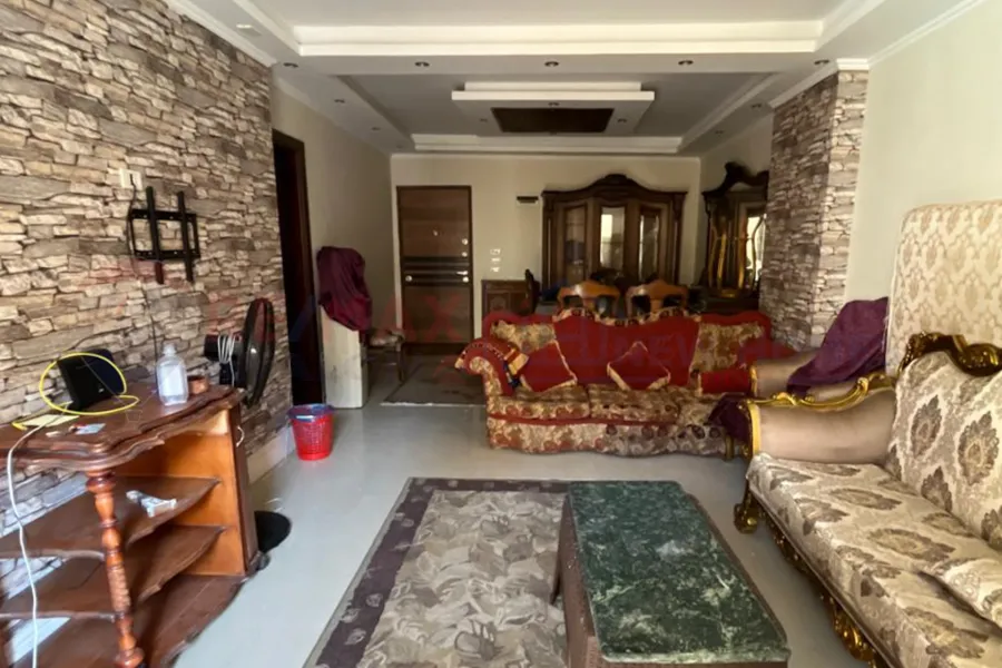 Apartment for sale 140 m Miami (Al-Lawaa Hassan Kamel st.)