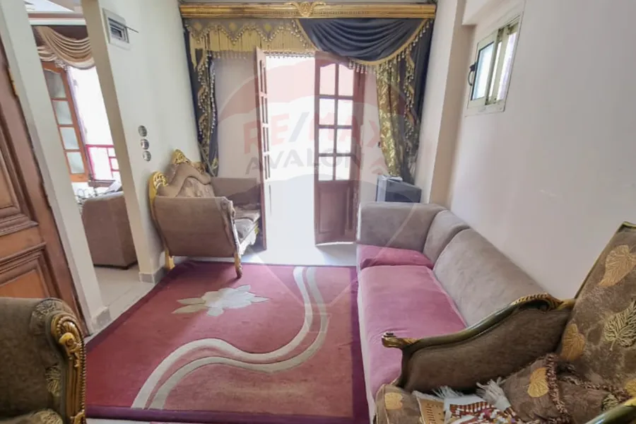 شقة للبيع 100 م سيدي بشر (ش محمد نجيب)