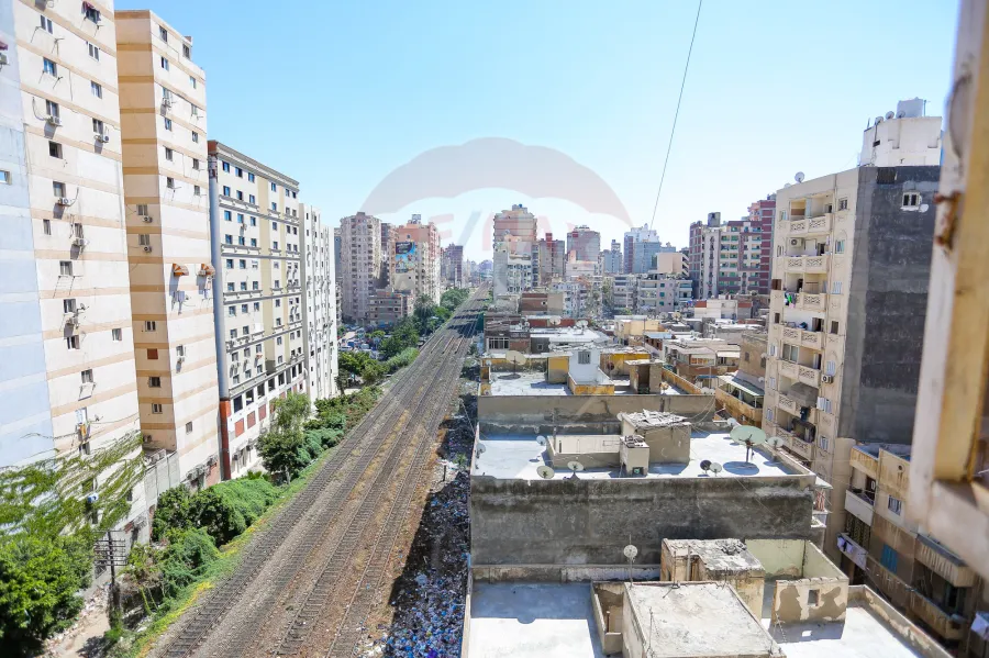 شقة للبيع 120 م سبورتنج (خطوات من كوبري الابراهيميه)