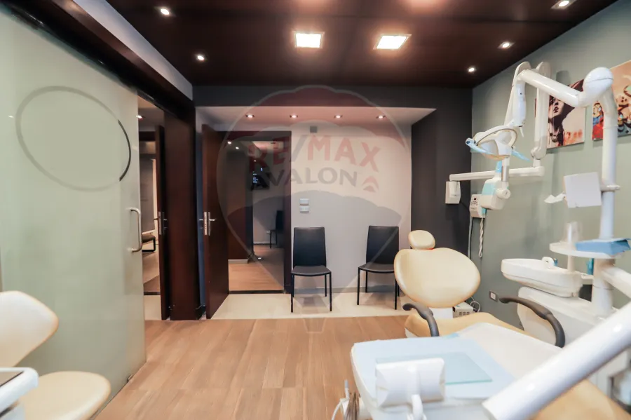Dental Clinic for sale 105 m Sidi Gaber (El Horeya st.)