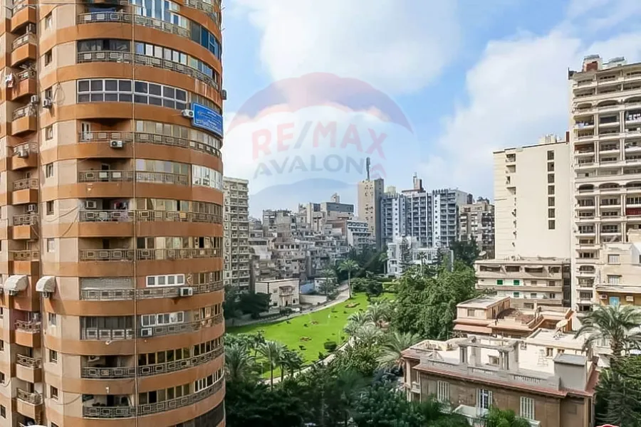 Apartment for sale 170 m Gleem (directly on the tram)