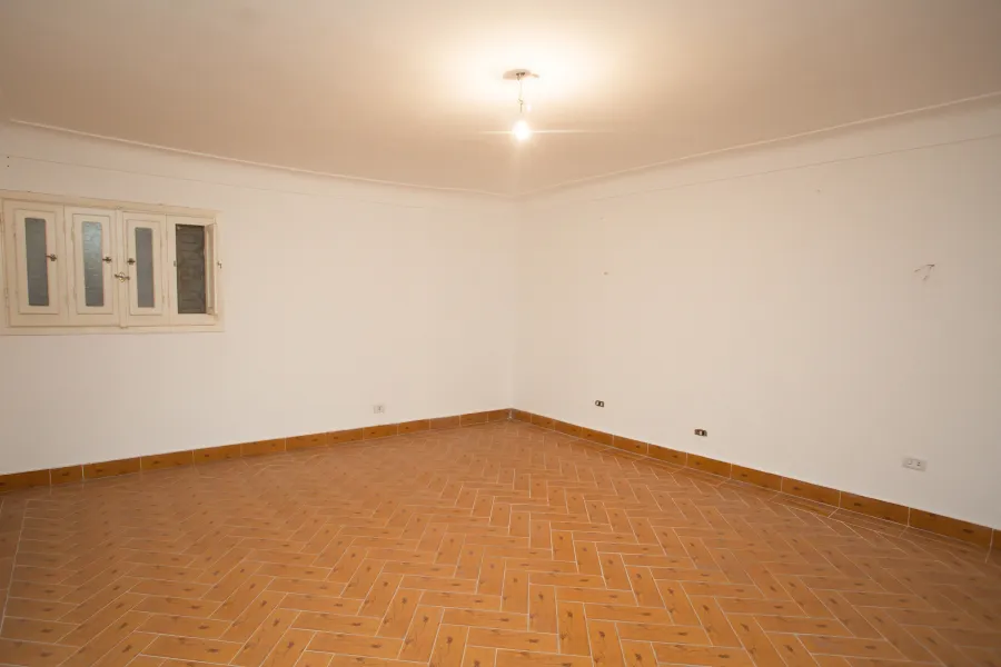 Apartment for sale 150 Sidigaber (Near to armd force hospital)