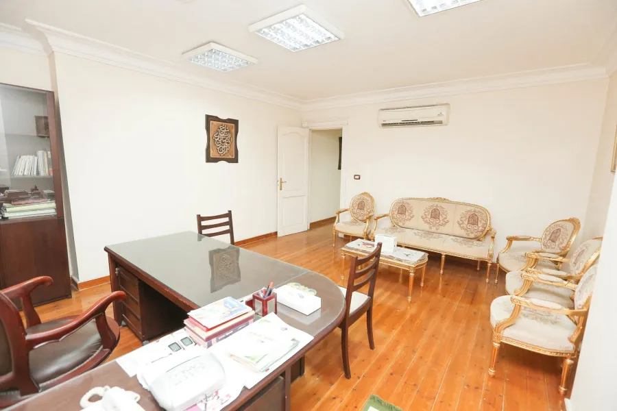 مكتب للإيجار قانون جديد  78م سبورتنج ( فيو نادى سبورتنج)