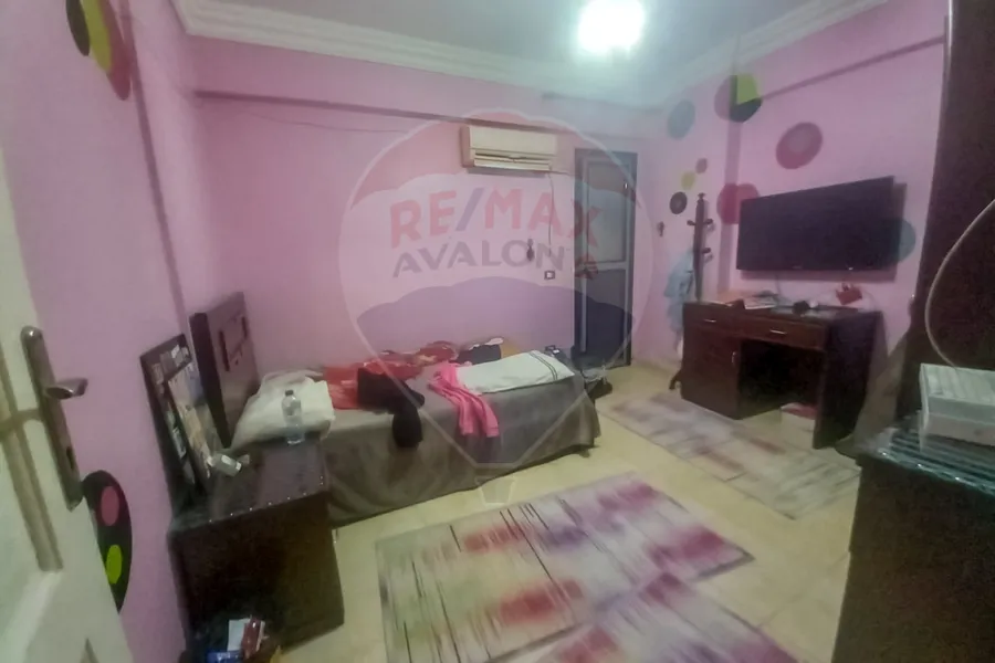 شقة للبيع 145 م المندرة (ش وردة اليازجي)