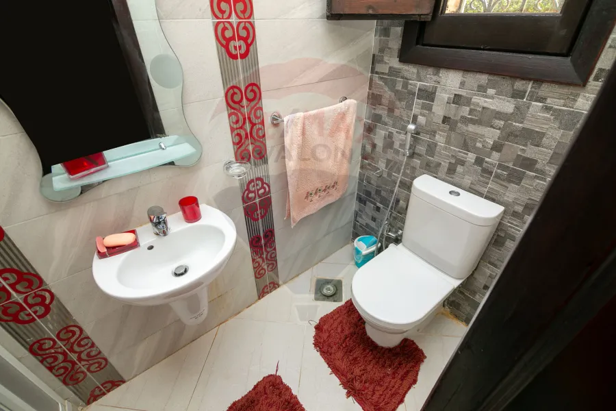 Stand-alone villa for sale (Al-Fayrouzah) 600 m