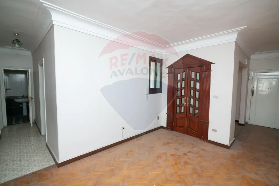 شقة للإيجار 100 م الحي اللاتيني (ش السلطان حسين)