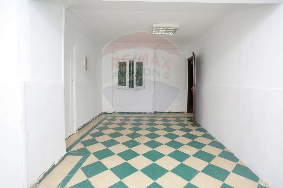 Administrative apartment for rent 140 m Louran (Al-Iqbal st.)