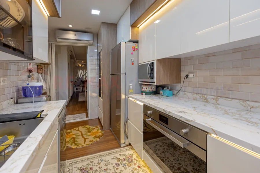 Apartment for sale 220 m Rushdi (near Syria St.)