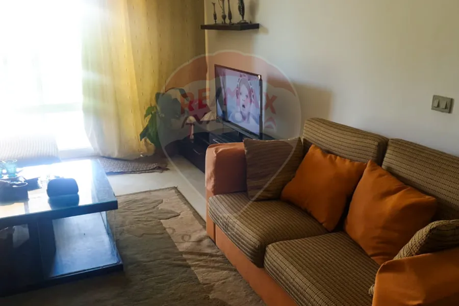 Chalet + garden for sale on the coast (Marina Gardens Village) 155 m