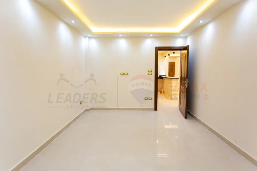 Apartment for sale 140 m Louran (steps from Shaarawy Street)