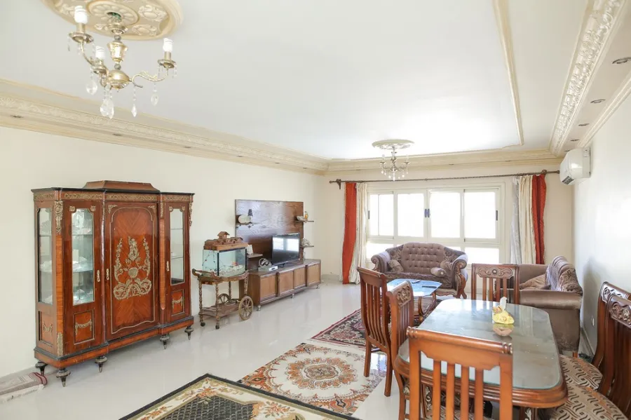 شقة مفروشة للإيجار200م كفر عبده ( خطوات من حديقة اللنبي )