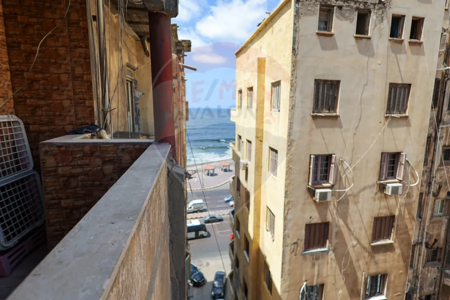 Apartment for sale 125 m Ibrahimiyya (Second number from the sea)