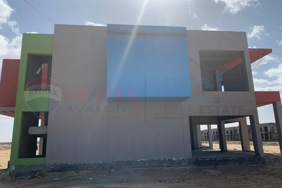 فيلا للبيع الساحل (ماونتن فيو - سيدي عبدالرحمن)