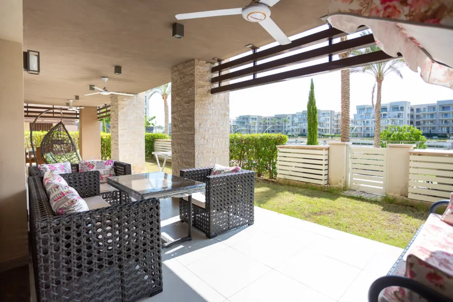 شاليه ارضي بحديقة دابل فيو للبيع 345 م مراسي (مارينا 1)