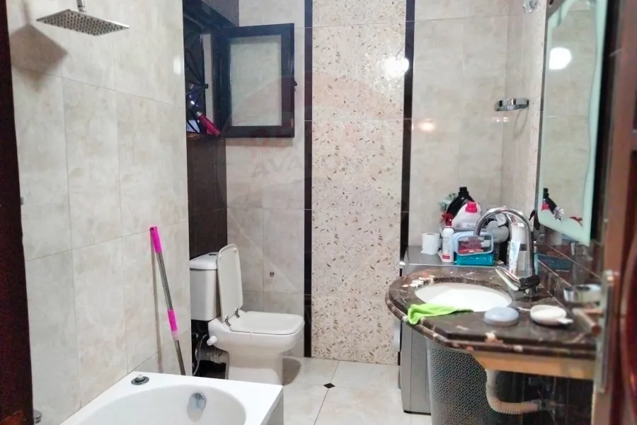 شقة للبيع 111 م ش المفتش ( امتداد وابور المياه - كومباوند مدينة الشباب )