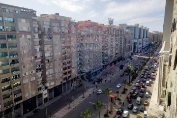 شقه للبيع 215 م سموحة (كومباوند جراند فيو)