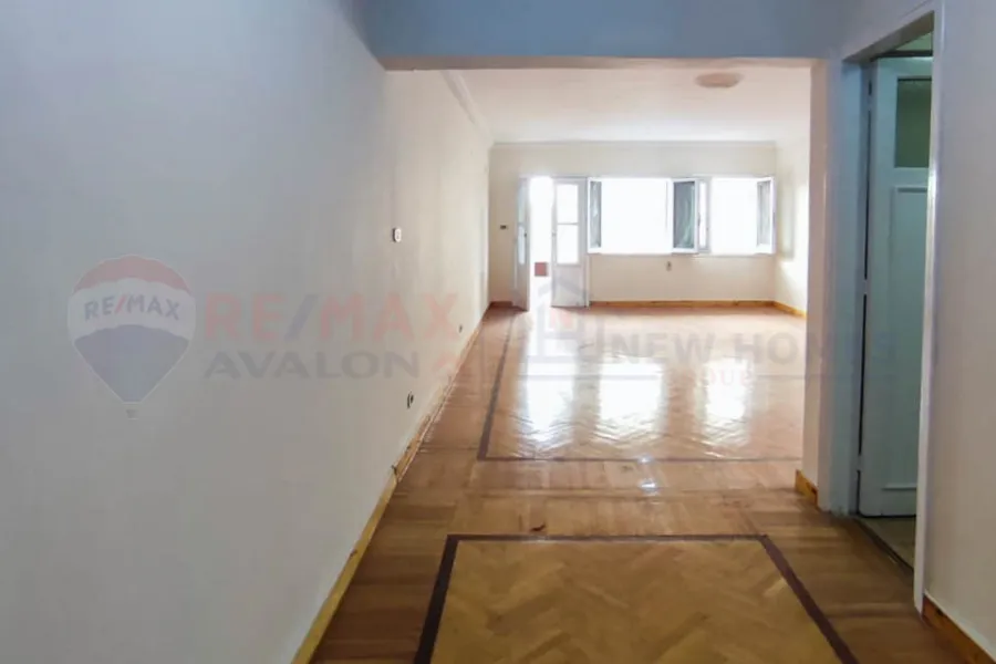 شقة للبيع 145 م صافي سموحة (امام زهران)