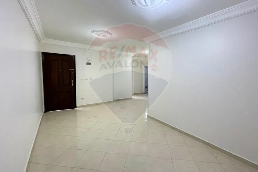 شقة للايجار 120 م العصافرة (متفرع من ش سليمان الفارس)