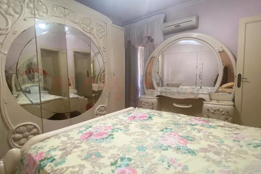 شقة للإيجار المفروش 180 م الحي اللاتيني (ش السلطان حسين - امام ميدان الخرطوم)